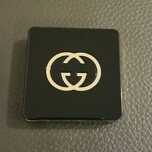 Gucci Makeup - Gucci Eye Magnetic Color Shadow Duo - Original Ser Gucci Makeup - Gucci Eye Magnetic Color Shadow Duo - Original Ser